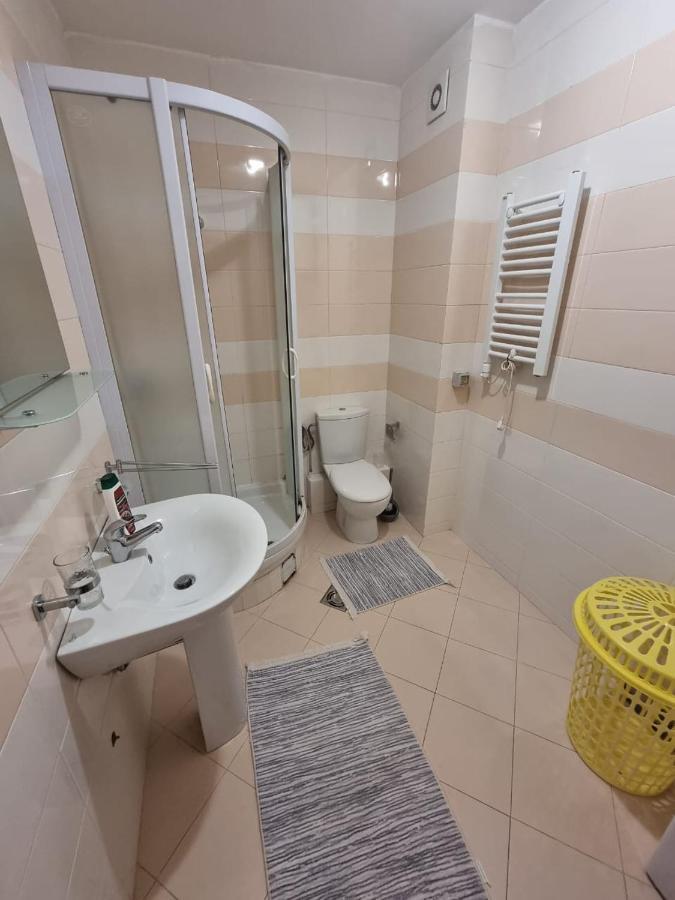 5 Star Apartment Podgoriţa Exterior foto