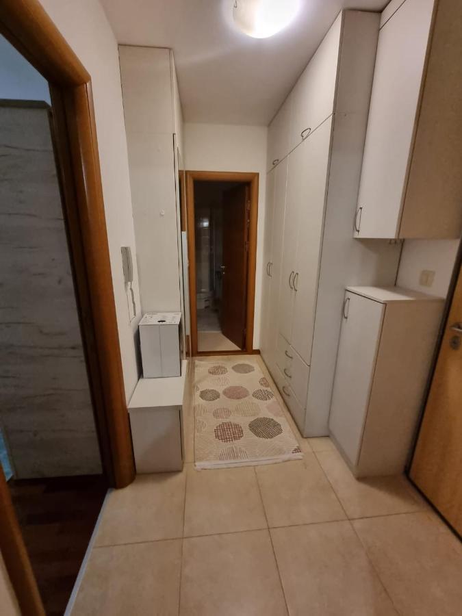 5 Star Apartment Podgoriţa Exterior foto